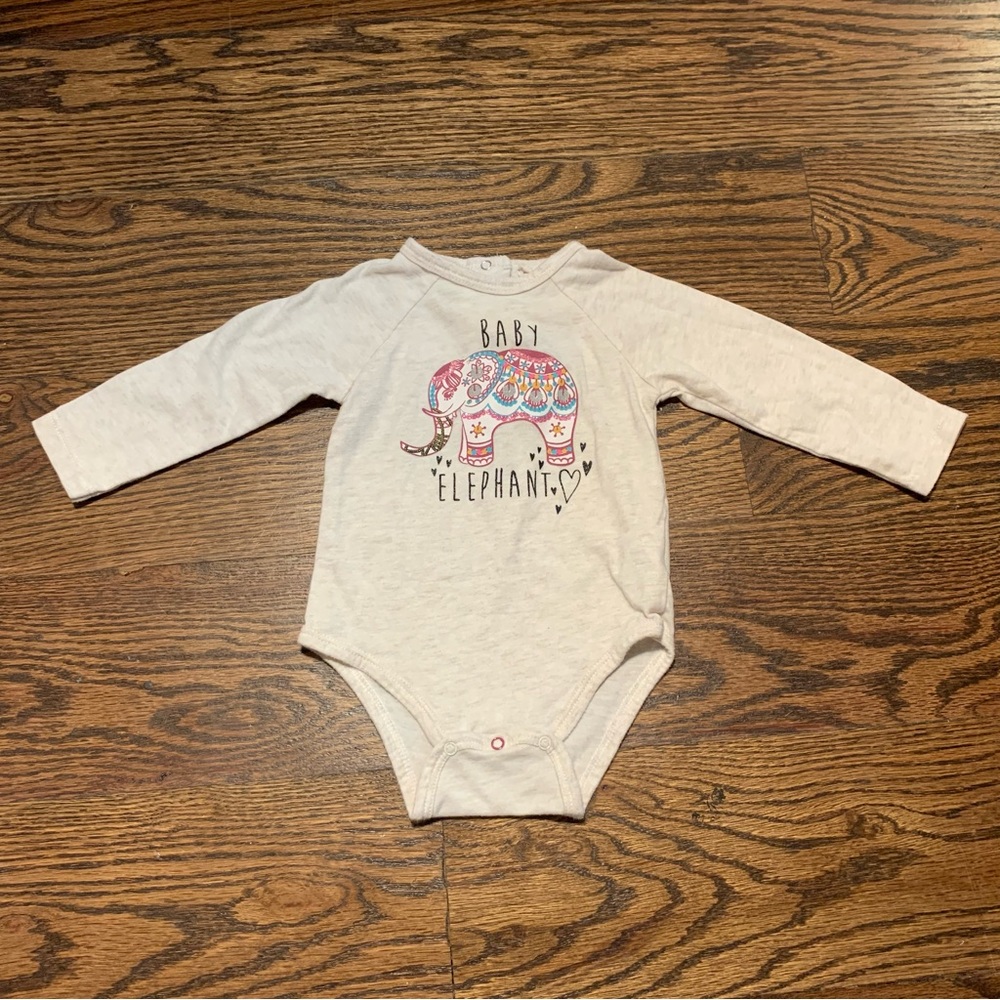 Jessica Simpson Baby Bodysuit 3/6 Month Baby Elephant